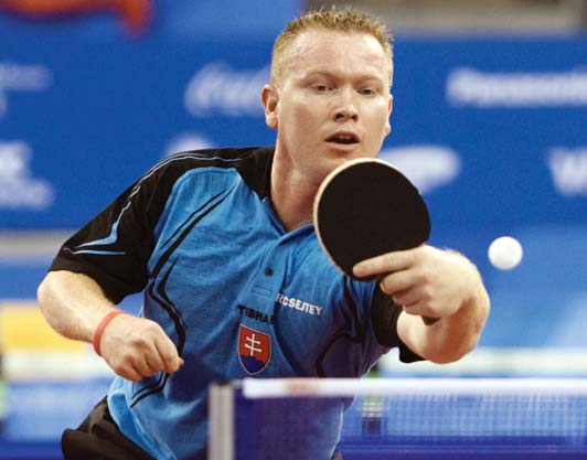 FOTO ROMAN BENICKÝ 8 Reprezentačný tím stolných tenistov absolvoval intenzívnu prípravu pred majstrovstvami Európy, ktoré sa uskutočnia v dňoch 19. 30. októbra v chorvátskom Splite.