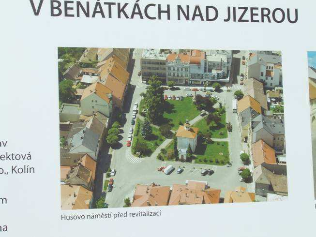 1. Ročník HZRSČ, 4/2010, Benátky nad Jizerou. Původní stav náměstí před rekonstrukcí.