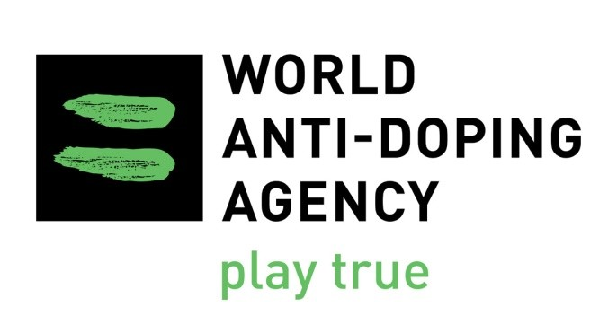 Co je to doping? Používání látek a metod uvedených na Seznamu zakázaných látek a metod, který pravidelně vydává Světová antidopingová agentura (WADA est. 1999).