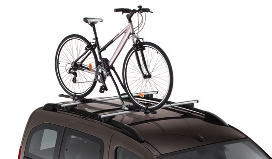 PRÍSLUŠENSTVO 1 Strešné nosiče a nosič bicykla 2 Podložka na Smartfón Tetrax 3 Strešný box 4 Kit pre fajčiarov (popolník + zapaľovač) 5 Koberček v batožinovom priestore 6 Multimediálna podpora 7