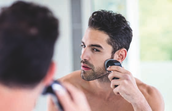 KOLEKCE OSVĚŽUJÍCÍ PÁNSKÁ KOLEKCE OSVĚŽUJÍCÍ PÁNSKÁ K AŽDODENNÍ POHODLÍ! Silně parfémovaná kosmetika, určená pro muže, zajistí, že každé holení bude potěšením.