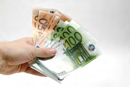 Túto žiadosť vyplníte, necháte si ju potvrdiť predajcom a spolu s kópiou nákupných dokladov pošlete na Bramac.