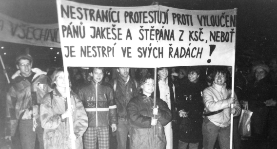 14 ani průměrné mzdy. Znaky kapitalismu, definované V. I.