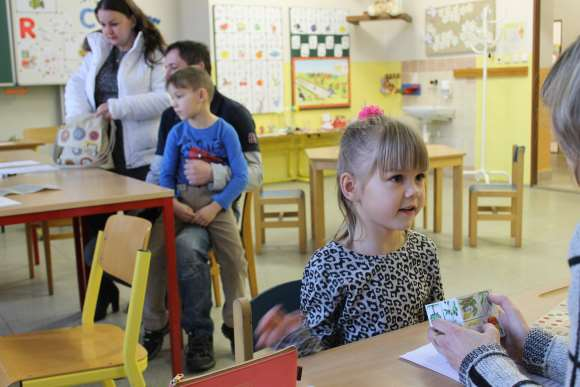 19 5. Údaje o přijímacím řízení na střední školy V následující tabulce jsou uvedeny výsledky přijímacího řízení na střední školy.