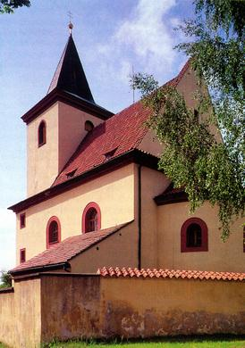 V roce 1624 přestává být tato farnost zmiňována jako samostatná, je dána i s farním kostelem pod správu sousední farnosti mnichovické. V roce 1785 byla tato farnost opět povýšena na tzv.