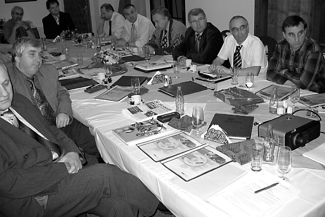 Ročník XLV. 2. čtvrtletí 2008 Čtvrtletník BZS č. 2 L etošní první zasedání Štábu se uskutečnilo ve dnech 28. a 29. února v Mostě.