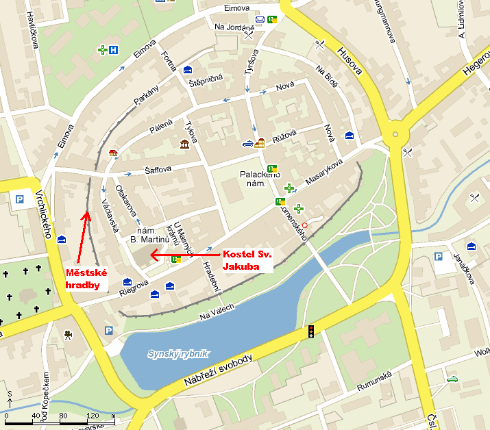 Obrázek 5, Centrum Poličky 6 Cestou nahoru se procházelo jednak kolem čtyř zvonů,(z nichž jsou do dnes funkční tři) a dále kolem kostelních hodin.
