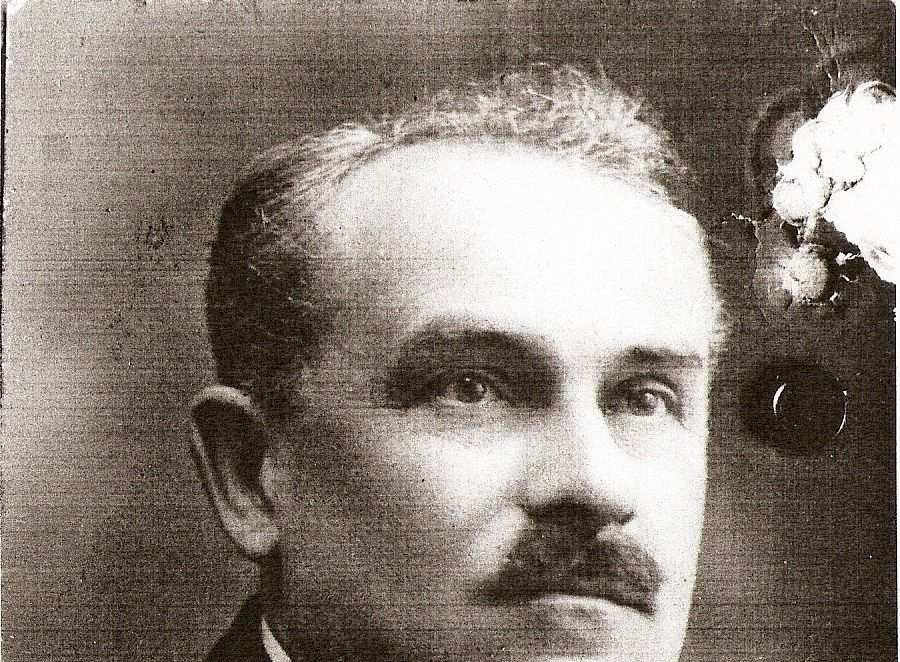 Obrázek 8, Josef Karel 16 3.4 Úryvek z povídky Josefa Karla 17 Celé stavení ještě spalo.