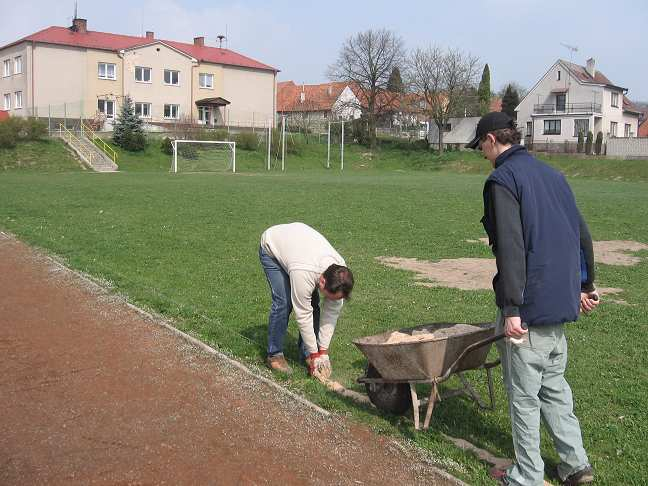 Slavia - horní řada zleva: