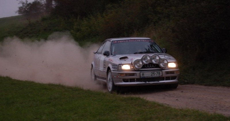 Čendova RZtka Autor: Jakub Malina, 4. 9. 2016 10:24 Martin "Čenda" Vodehnal, jméno, které si většina rally fanoušků spojí s rozevlátým stylem jízdy se vším, co má čtyři kola a ovládá se to volantem.