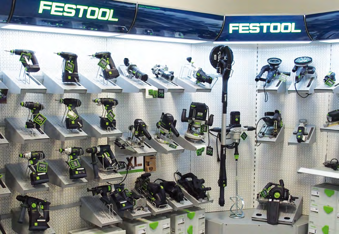 www.penta edm.cz Generační výměna hloubiček ve FESTOOL Stroj Exeron EDM 303 představoval začátkem 90. let špičku v oboru elektroerozivního obrábění.