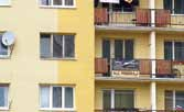 Obe bytové jednotky sú 3 podlažné a podpivničené. ID: 3222 244.