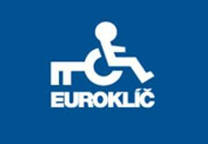 mzdových nákladů a nákladů spojených s úhradou zdravotních výkonů ve výši více než 75 milionů korun. O tuto sumu ze státního rozpočtu by musela žádat, kdyby k právní úpravě nedošlo.