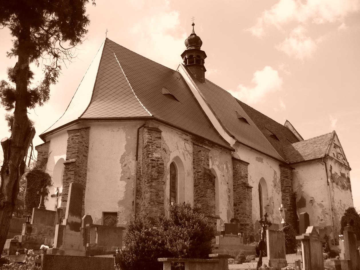 První pochází z roku 1394 a k oltáři je v něm, na prezentaci Jana staršího z Hradce, ustanoven, na místo zemřelého Hostivína, kněz Onše ze Soběslavi.