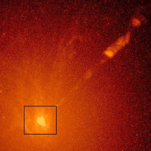 M87 (vzdálena 50 M sv.l.) Černá díra v centru galaxie M87.