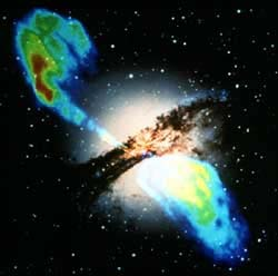 Cen A (NGC 5128): Černá díra ve středu galaxie NGC