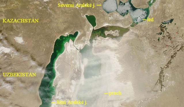 PŘÍRODNÍ KATASTROFY PRACHOVÉ BOUŘE Západní Asie prachová bouře nad Aralským jezerem v Kazachstánu 1.