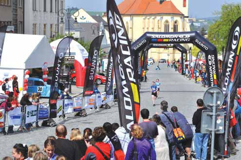 PROČ PODPOŘIT BOSKOVICKÉ BĚHY V rámci Vaší podpory Vám zajistíme: Plnohodnotnou prezentaci Vaší společnosti v mediích, se kterými spolupracujeme (rádio Kiss Hády, rádio Petrov, MF DNES, regionální