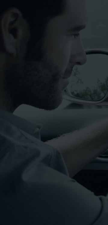 Výsledkom je inovatívny automobil Peugeot 2008 prinášajúci nové pocity vďaka polohe pri riadení poskytujúcej odlišný výhľad na