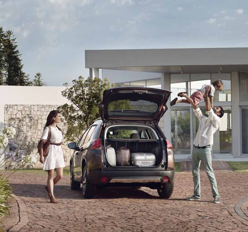 AWAITING IMAGE PRIESTOR A MODULARITA Interiér Peugeot 2008 poskytuje maximálny komfort.