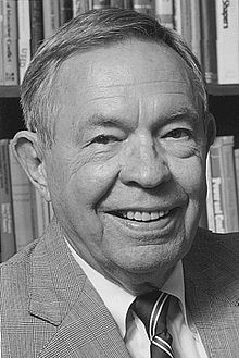 Thomas Gordon (1918 2002) byl americkým klinickým psychologem a kolegou Carla Rogerse Je znám jako jeden