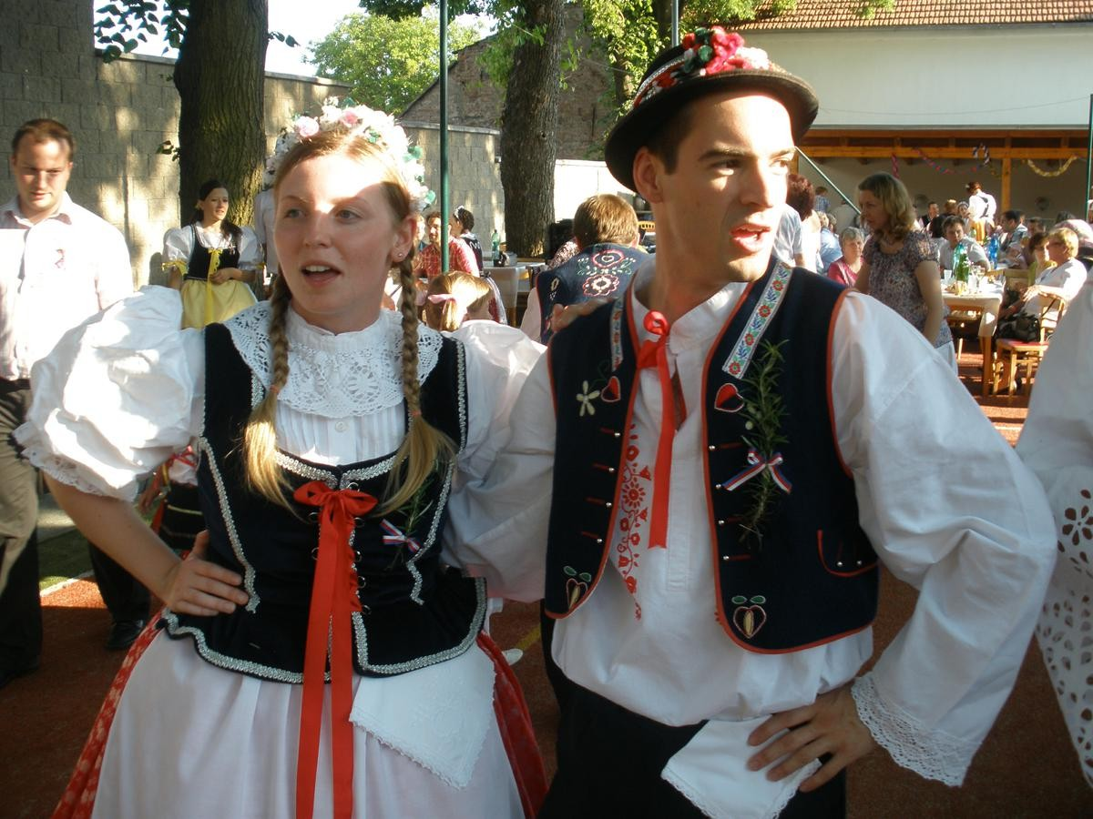 23. Hlavní stárek roku 2011 se stárkou