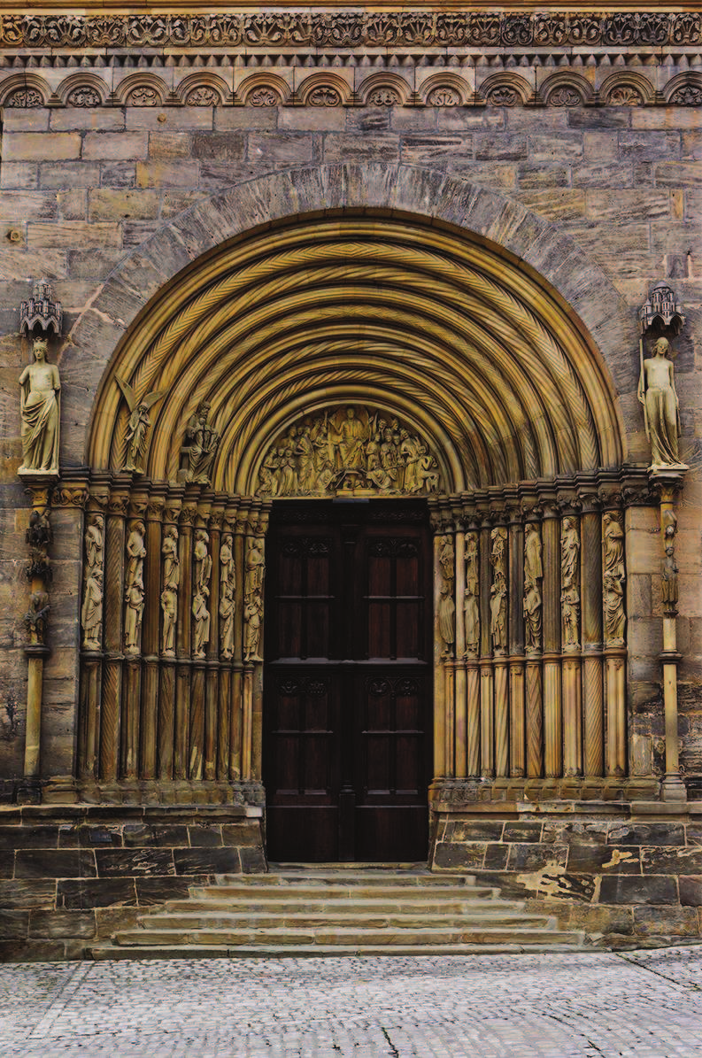 16. Portál katedrály