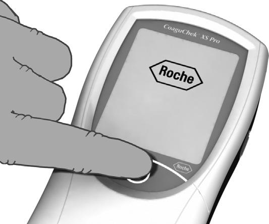 7 Kontrola výsledků 7.1 Zobrazení výsledků měření 1 Polote koagulometr na rovný povrch chráněný před vibracemi nebo jej drte v ruce tak, aby byl zhruba ve vodorovné poloze.