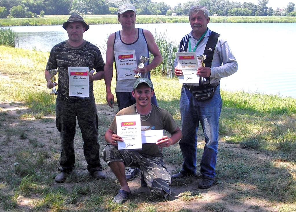 Zpráva o činnosti MO MRS Zaječí za rok 2015 Výbor spolku MRS Zaječí Fotbalové jaro nic moc Za výbor TJ Sokol Zaječí Bohdan Baláš, předseda V době uzávěrky toho čísla chybělo sehrát do konce
