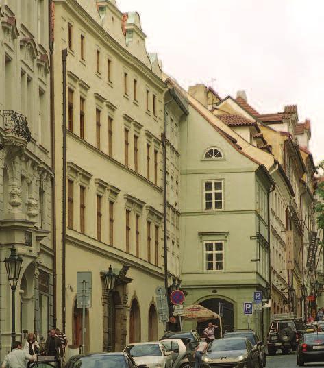 FRAGMENTY ZMIZELÉ STRAHOVSKÉ BRÁNY Malá Strana, Nerudova 9 Malá Strana náleží mezi nejcennější urbanistické celky Prahy.
