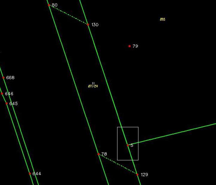 Obrázek 5.5: Prázdný polygon - přehled je vidět, že dochází ke vzniku prázdného polygonu mezi body 130, 5 a 129 (viz. obr. 5.6) a tudíž se v datech objevuje i spojnice 129-130.