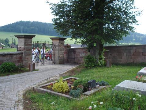 Celý projekt regionální spolupráce mezi Jilemnickem a kantonem St. Gallen byl ukončen informačním seminářem pro okolní zástupce obcí, na kterém byly prezentovány obě cesty a poznatky na nich získané.