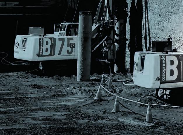 The Casagrande B175XP is a machine dedicated to giving the specialist contractor equipment to perform large diameter rotary and CFA piling.
