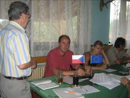 Rada sdružení je výkonným orgánem sdružení, který za svou činnost odpovídá valné hromadě. Rada řídí činnosti sdružení v období mezi zasedáními valné hromady.