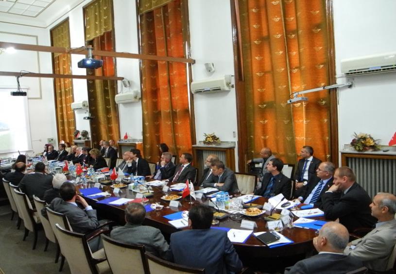následná B2B jednání (za účasti 34 tureckých firem proběhlo přes 140 dílčích meetingů) Pracovně-společenské setkání s představiteli