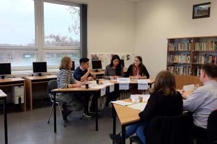 Studenti v zahraničí Regensburg, SRN roční pobyt Chodounský Dominik septima A Jugend debattiert international (diskuzní soutěž v německém jazyce) Organizátorem je Goethe Institut pod patronací