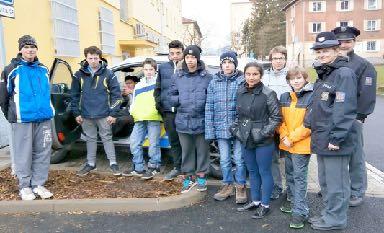 .. Návštěva místního oddělení Policie ČR Zdravověda v Ekocentru 7.