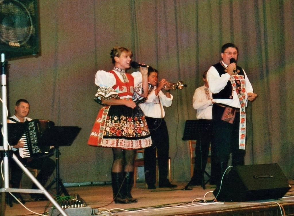 název Oči koní.