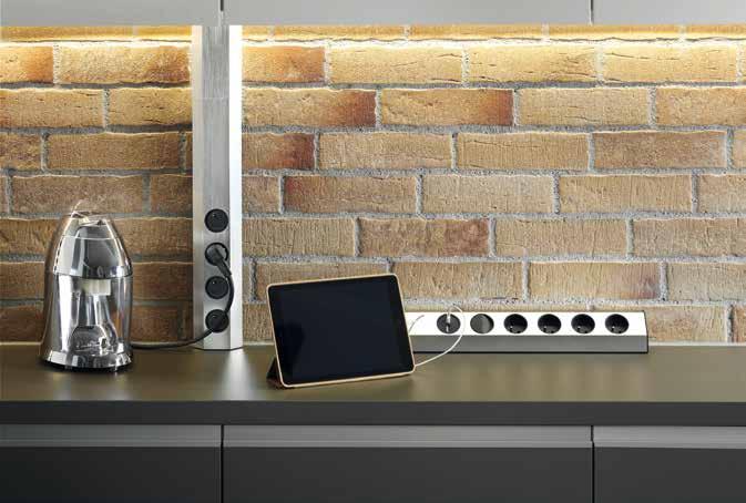 Nadčasový design profilu ve vzhledu nerezové oceli je možné umístit v každé kuchyni.
