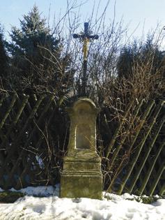 Manželé Josef Ottokar a Emílie Nepomuckých přišli do Dubé v roce 1888 ze Chcebuze se dvěma malými dětmi Annou a Brunem.