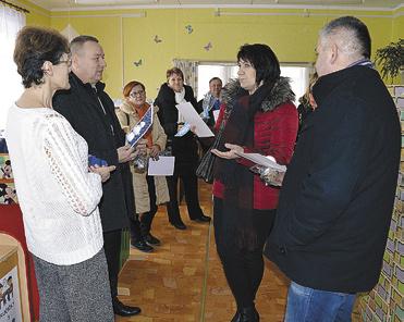 Zároveň jsme občanům nabídli možnost zapsat se do seznamu zájemců, kterým náš úřad pomůže sehnat osobu oprávněnou k provádění těchto revizí.
