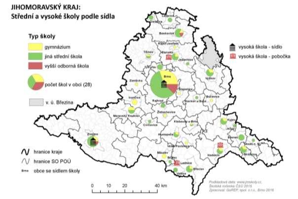 Strategie rozvoje lidských zdrojů Jihomoravského kraje 216 225 Tab. 14: Vysoké školy v Jihomoravském kraji v akademickém roce 214/215 Počet Počet akademických studentů a vědec. pracovníků (fyz.