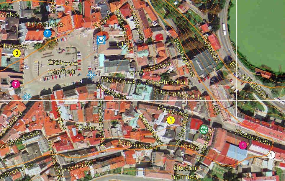 DOFM Digitálí ortofotomay [7] měst jsou určey ro odrobé studium města, orietaci, určeí cílů a k veleí vojskům v boji o město.