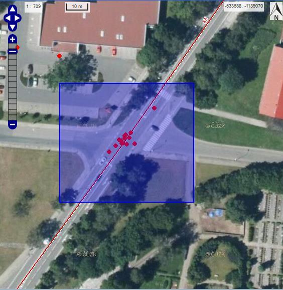 2.4 Nehodovost K úplné charakteristice současného stavu křižovatky patří zhodnotit i její nehodovost. Nehody na této křižovatce nejsou časté a ve většině případů se jedná jen o hmotné škody.