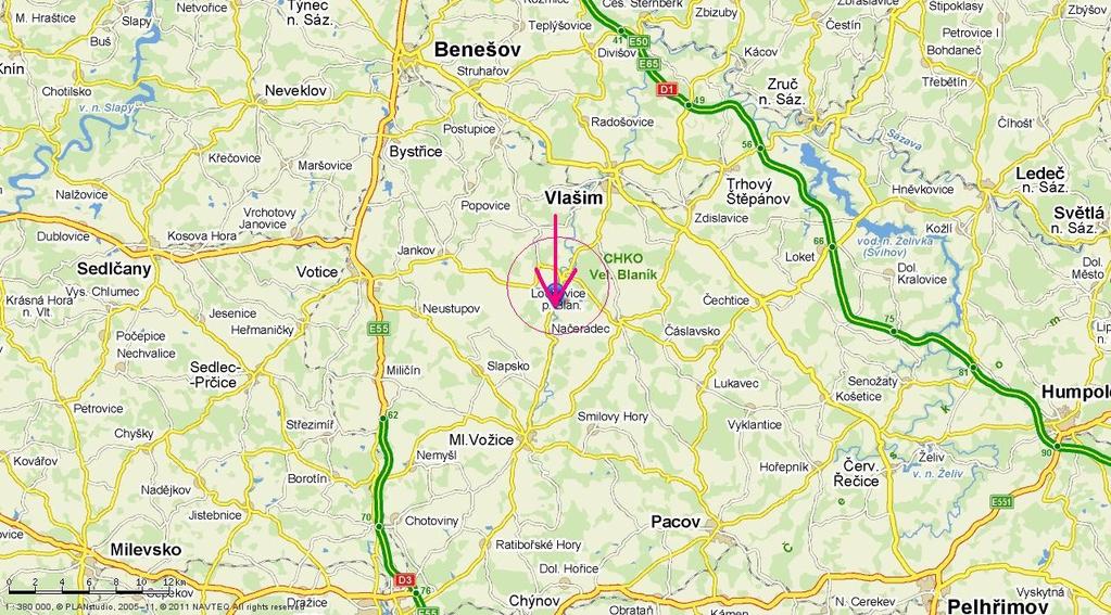 Příjezd od Tábora: vzdálenost cca 32 km z města Tábor přijedete po silnici II. třídy č. 137 až do městečka Mladá Vožice, které projedete rovně a vydáte se po silnici II. třídy č. 125.
