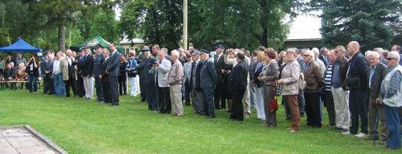 odbočce začínalo náznakově hovořit o nadcházejícím  stíhacího leteckého pluku - zvolenského, který vedle časově krátkých epizod na letištích ať už v rámci bojů na sklonku 2.