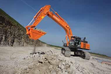 K dalšímu snížení emisí došlo rovněž díky využití automatickému zhasínání motoru stroje u nového modelu ZAXIS 470, což kromě toho přispělo ke snížení zbytečné spotřeby pohonných hmot a snížení hluku