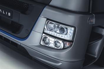 Nový HI-MUX nabízí vyšší spolehlivost, vyšší schopnost řízení dat a příležitost představit funkce podobné těm v osobním automobilu.