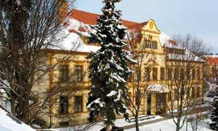 Základní umělecké školy Základní umělecká škola Adamov, příspěvková organizace Ronovská 281/12, 679 04 Adamov http://www.zusadamov.