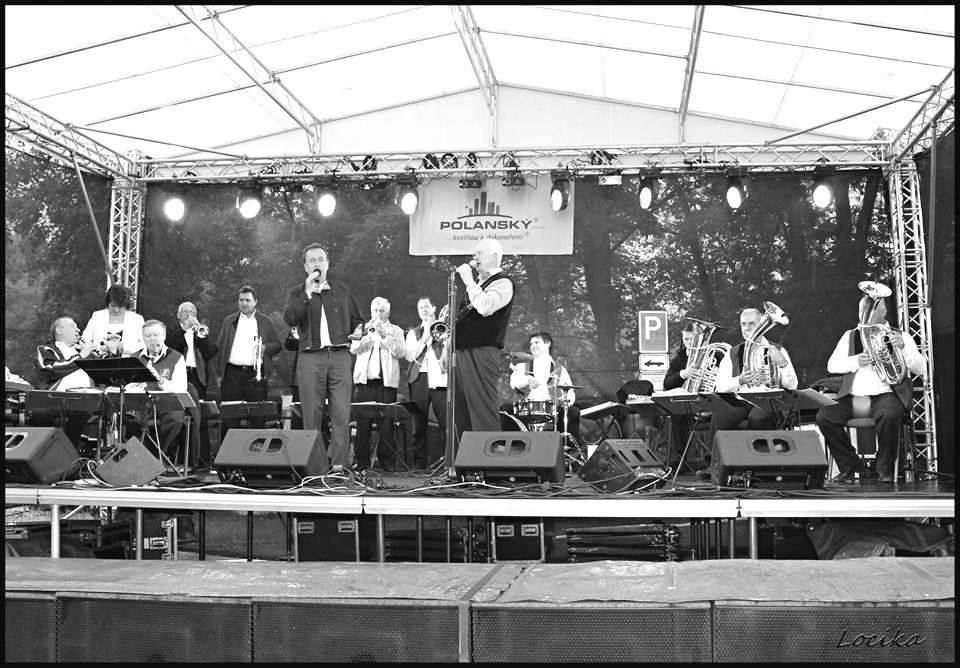 Bierfest 2016 Letošní Bierfest proběhl 16.07.2016 a to, čeho se všichni organizátoři podobných akcí nejvíce obávají, což je špatné počasí, vyšlo v Nýdku do puntíku.